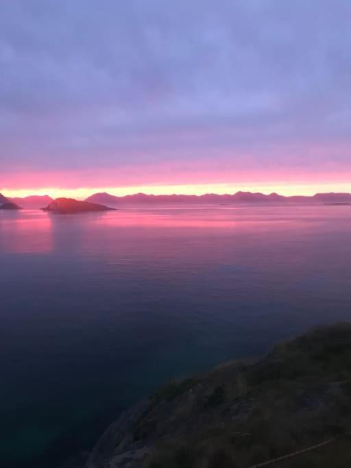 Trivelig Fritidshus Pa Arnes, Senja Straumstad Екстер'єр фото